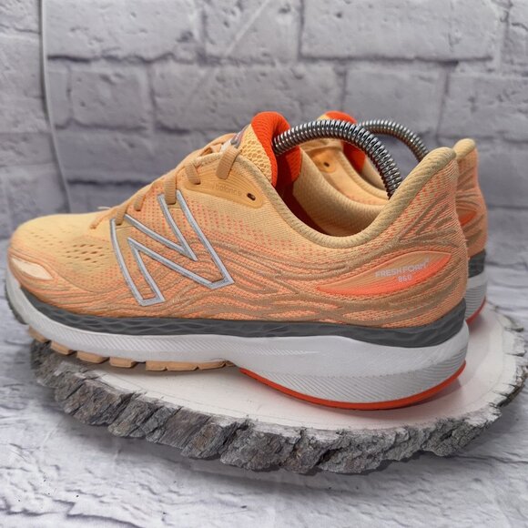 New Balance Women's Fresh Foam X 860 V12 Running Shoe Size 10.5 D Orange Gray - Picture 5 of 12